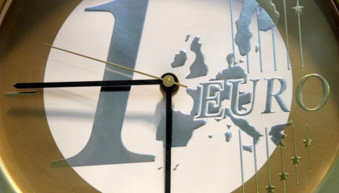 Eiropā joprojām nav panākta vienošanās par atteikšanos no pulksteņa laika maiņas