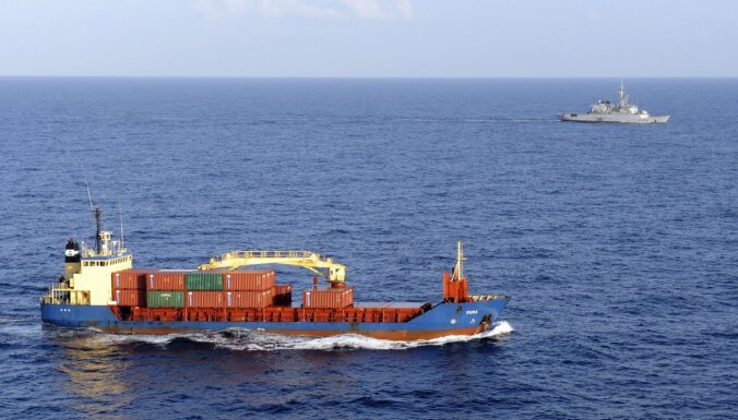 Baltijas valstu un Polijas transporta ministri aicina neielaist Krievijas kuģus ES ostās