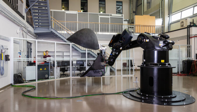 Video: RTU radījusi unikālu robotizētu sistēmu, kas var palīdzēt sportistiem un pilotiem