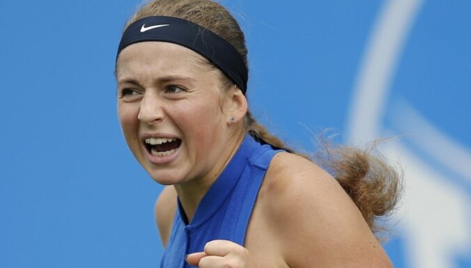 ВИДЕО: Остапенко обыграла победительницу С.Уильямс и вышла в полуфинал