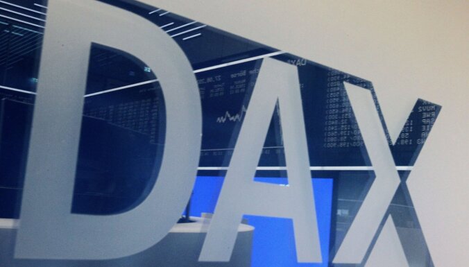 Frankfurtes akciju biržas indekss DAX piedzīvo lielākās pārmaiņas 33 gadu vēsturē