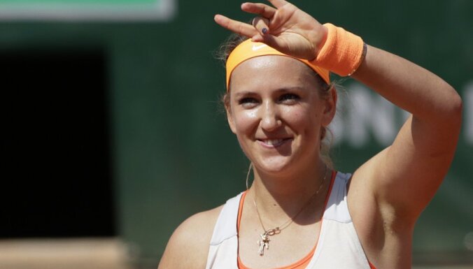 Азаренко в финале одолела Серену, у Надаля — девятый титул