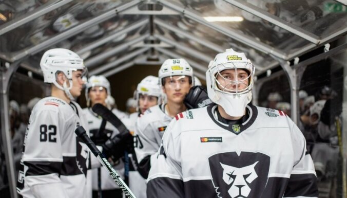 Rīgas 'Dinamo' izbraukumu uzsāks bez KHL pieredzi guvušiem vārtsargiem