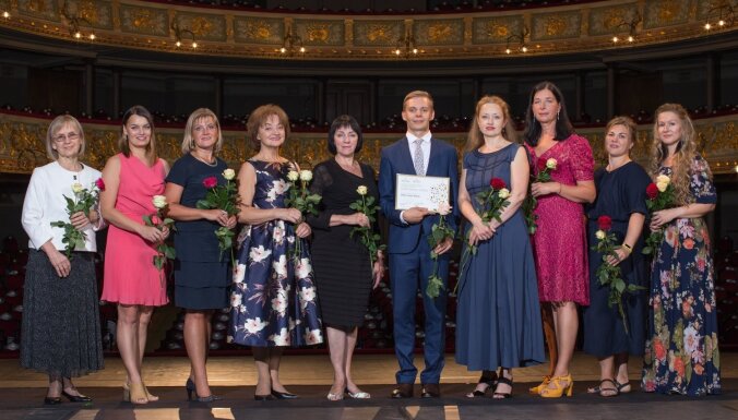 Pasniegtas Latvijas Nacionālās operas fonda Gada balvas operai