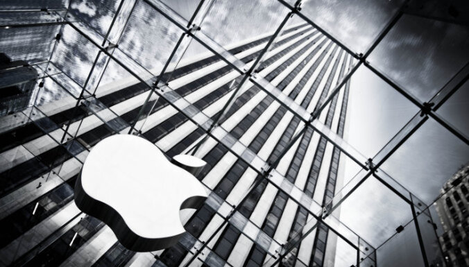 ФОТО и ВИДЕО: новую штаб-квартиру Apple оборудуют стеклянной смотровой площадкой