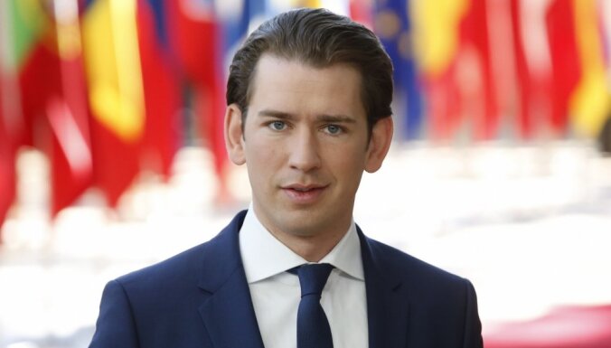 Канцлер Австрии Курц объявил об отставке на фоне подозрений в коррупции