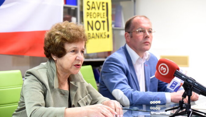 LNT: Жданок "кинула" Мамыкина, отказавшись передавать мандат депутата Европарламента