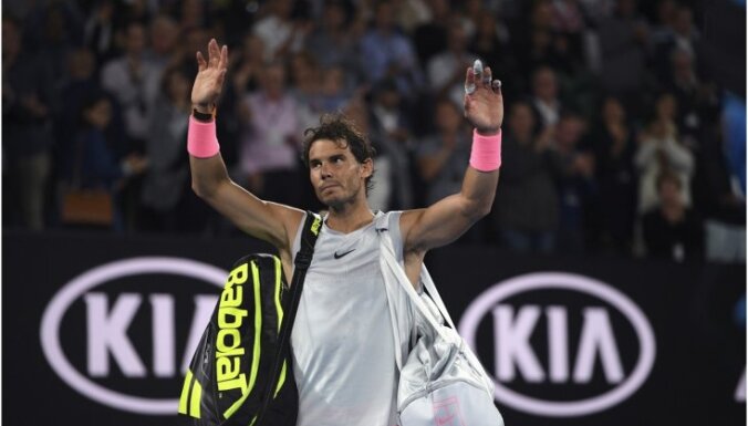 Nadals kājas traumas dēļ nepabeidz 'Australian Open' ceturtdaļfināla cīņu pret Čiliču