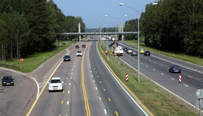 На Юрмальском шоссе увеличат допустимую скорость до 130 километров в час