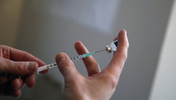 Правительство поддержало закупку дополнительных 646 510 доз вакцины "CureVac"