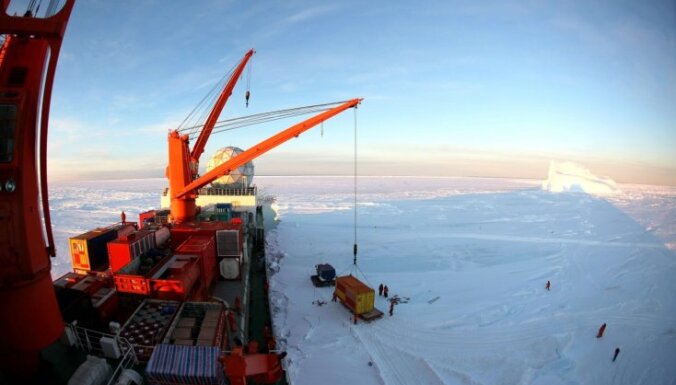 Ķīna Antarktīdā atradusi ledāju lidostas būvniecībai