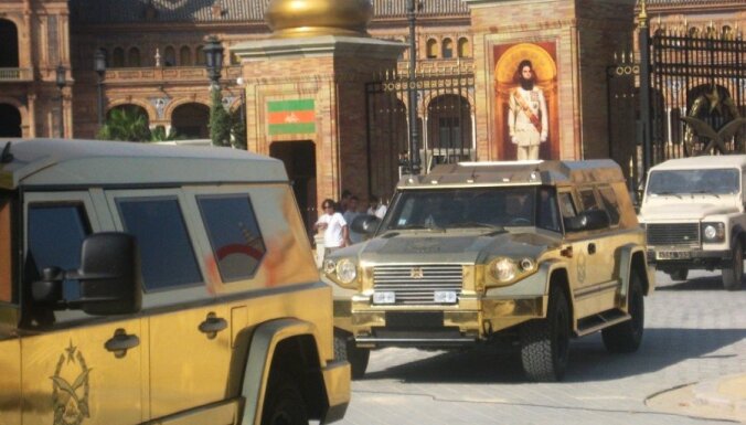 Borata atveidotāja jaunajā filmā izmantos apzeltītu Latvijas bruņu džipu