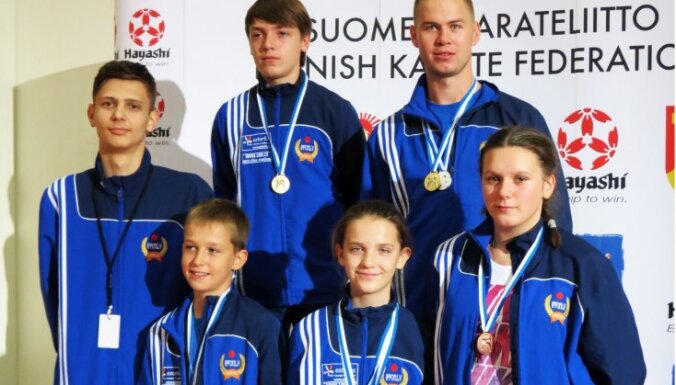 Latvijas karate kluba 'Ippon.lv' sportisti no Somijas atved septiņas medaļas