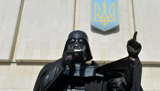 Video: Dārts Veiders Ukrainā ir gatavs vēlēšanām