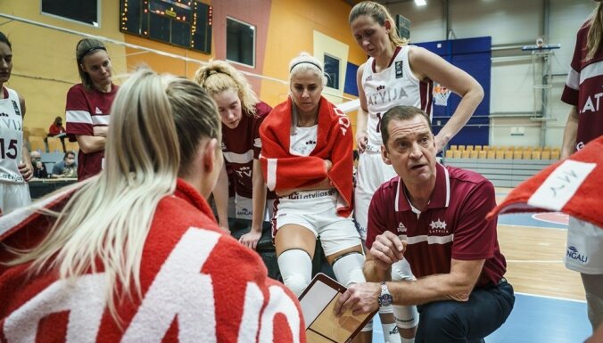 Video: Latvijas basketbolistes izcili noslēdz pirmo atlases turnīra 'logu'