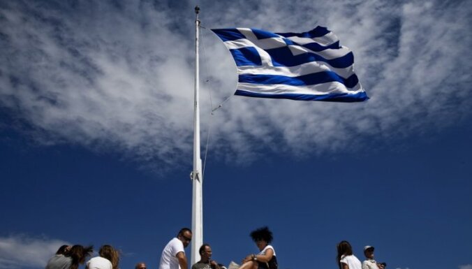 Grieķijas ekonomikas glābšanai internetā uzsākta naudas vākšanas kampaņa
