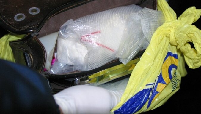 Фиджи: гражданин Латвии осужден на 13 лет за попытку провоза 6 кг метамфетамина