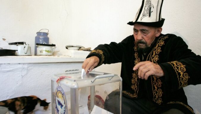 На выборах в Киргизии лидирует оппозиция