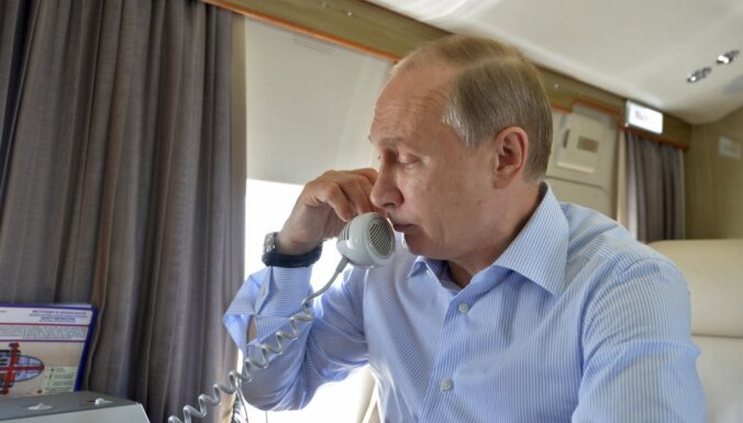 Пресс-секретарь Путина анонсировал "важный ночной разговор"