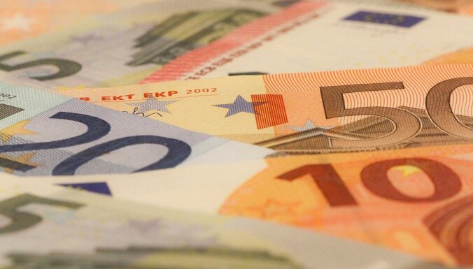 KNAB: есть подозрения, что 50 000 евро из бюджета самоуправления Вентспилса истратили на личные нужды