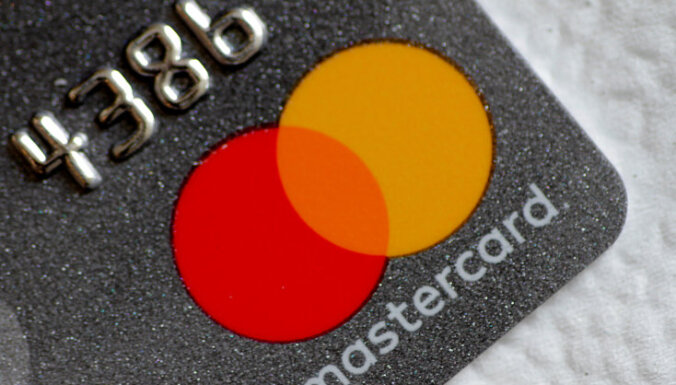 'Mastercard' plāno piedāvāt kriptovalūtu norēķinus