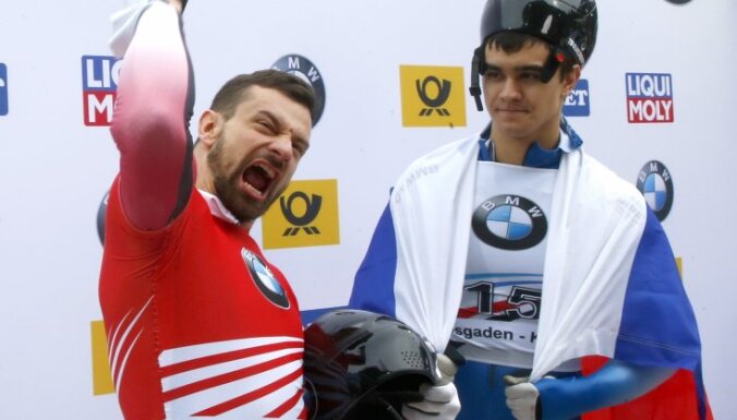 Skeleton, gold medalist Martins Dukurs and bronze Nikita Tregybov