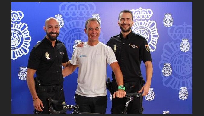 'Vuelta Espana' nozagtu dārgu velosipēdu pārdod par 120 eiro