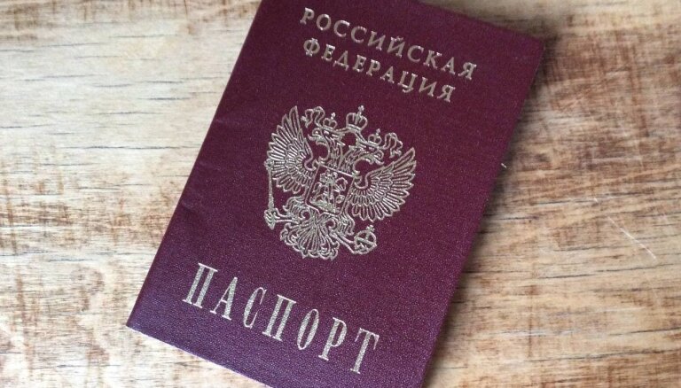 Сейм принял в первом чтении поправки к Иммиграционному закону, продлевающие для граждан РФ сроки сдачи экзамена по госязыку