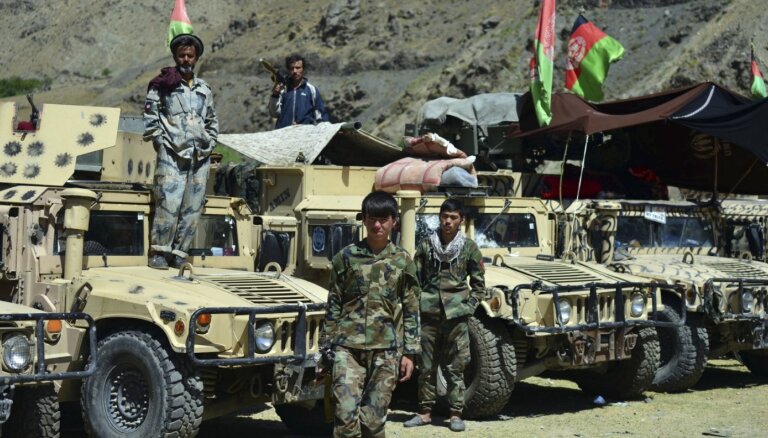 Талибы отвергли предложение Макрона о "безопасной зоне" в Кабуле