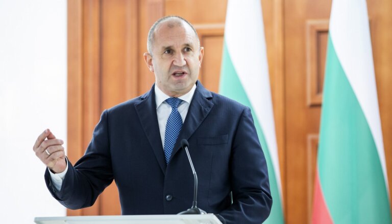 Bulgārijas parlaments nobalso par tiešu militārās palīdzības sniegšanu Ukrainai