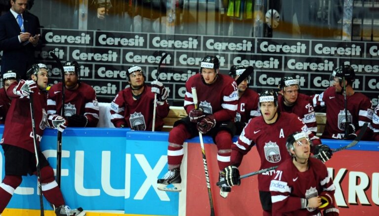 Билеты на хоккейный матч Латвия — Канада продаются по цене до 49 евро