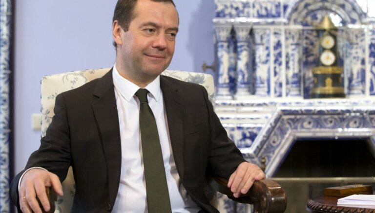 "Там горит много лесов". Медведев отреагировал на лесные пожары в России