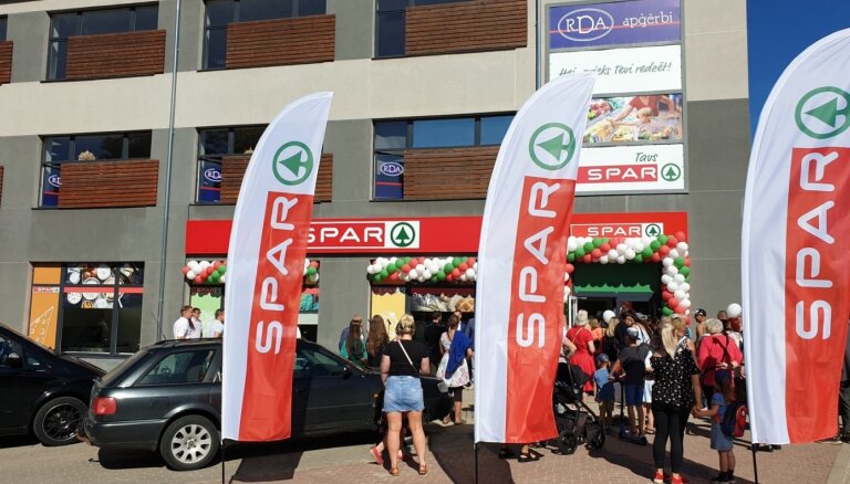 ФОТО: В Латвии открыт первый из 200 магазинов Spar