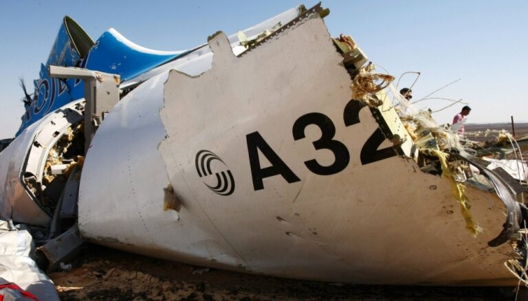 Sīnāja aviokatastrofa: Ēģipte neatrod pierādījumus par teroraktu