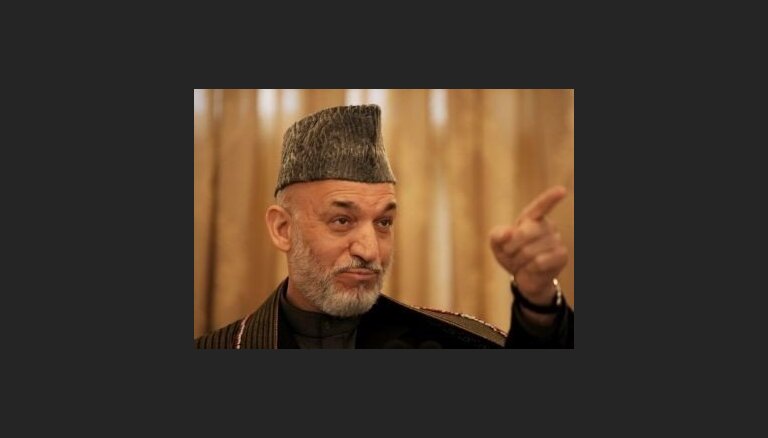Талибы поместили экс-президента Афганистана Карзая под домашний арест