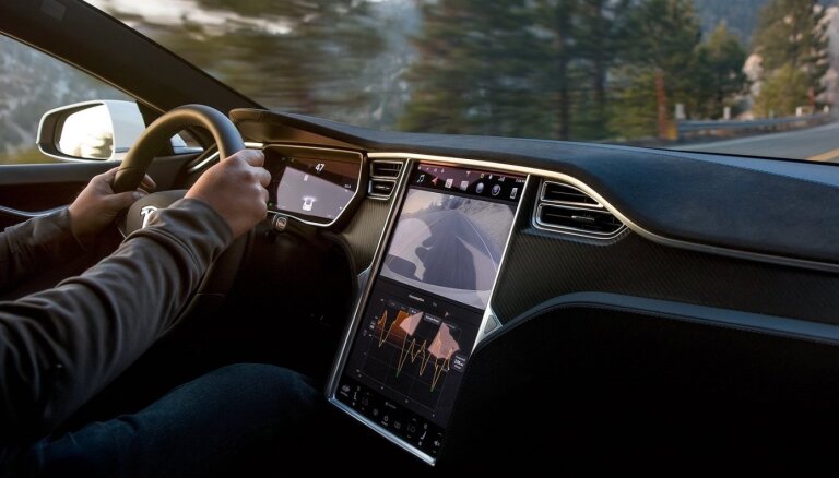 'Tesla' koplietošanas platforma 'Ox Drive' plāno palielināt autoparku līdz 130 automašīnām
