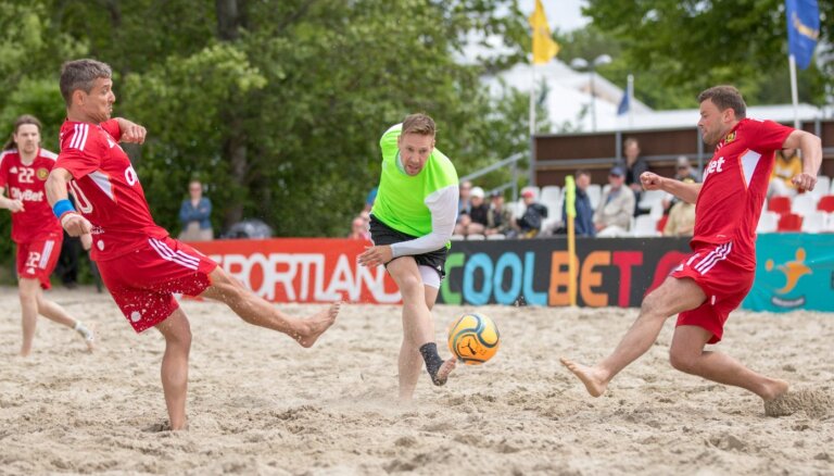 Sākusies Baltijas jūras un Skandināvijas pludmales futbola līga