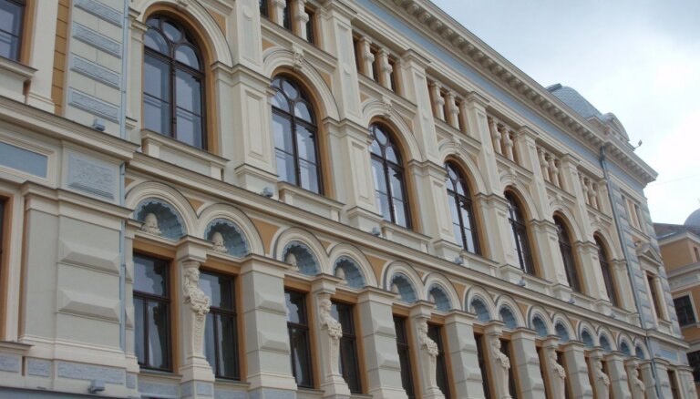 Kultūras ministrija izziņo konkursu uz Čehova teātra vadītāja amatu