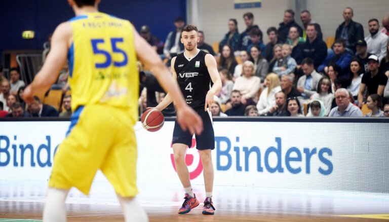 'VEF Rīga' basketbolisti pārbaudes turnīrā pārspēj ambiciozo Viļņas 'Wolves'