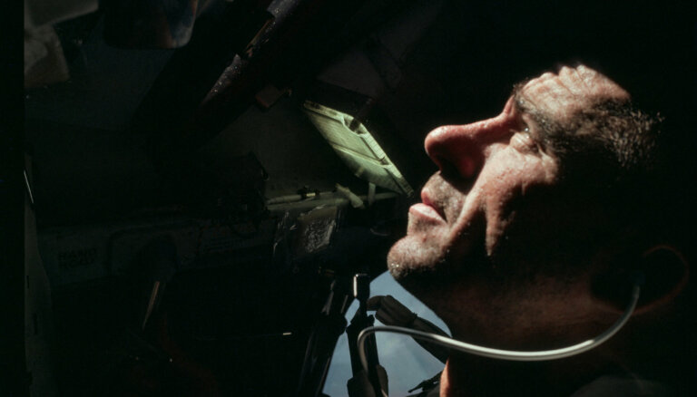 Астронавт NASA Каннингем скончался в возрасте 90 лет
