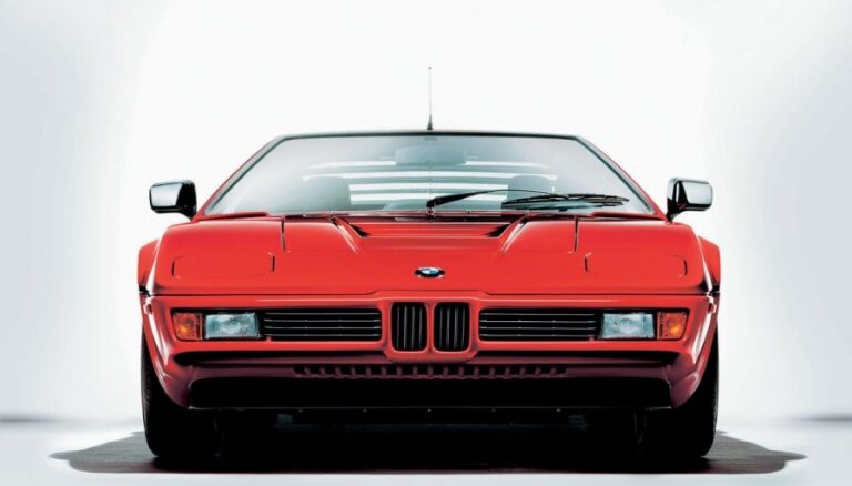 Баварцы думают о возрождении культового суперкара BMW M1