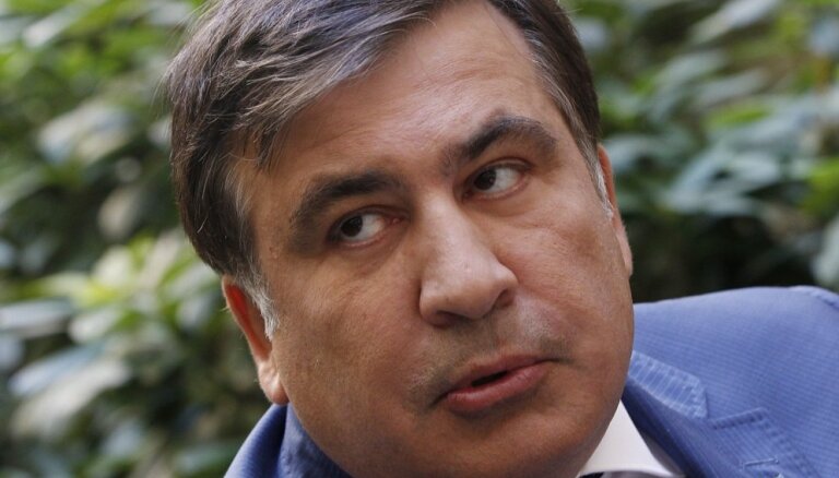Saakašvili pārvests uz militāro klīniku un pārtraucis badastreiku