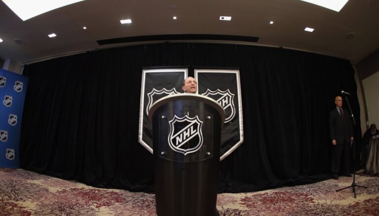 НХЛ отказала в американской визе российскому хоккеисту