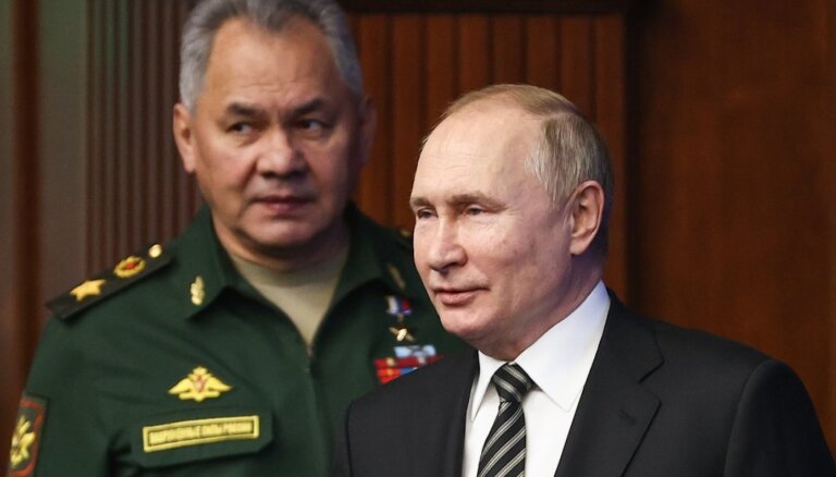 NYT: Путин потребовал от командования не уходить из Херсона