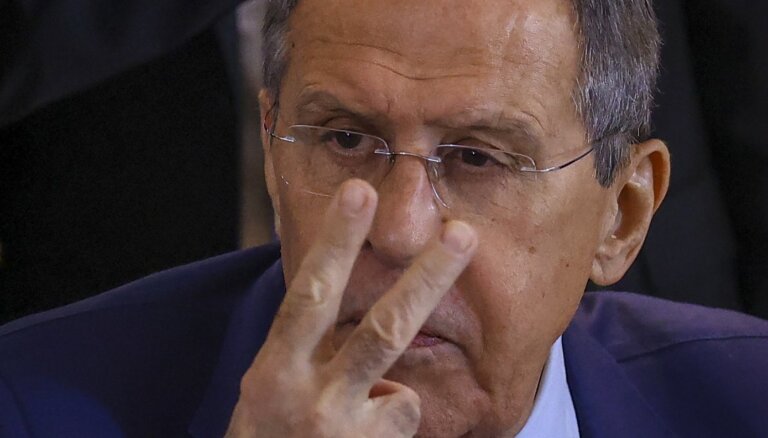 Lavrovs nobažījies par Putina dzīvību 'dekapitācijas trieciena' rezultātā