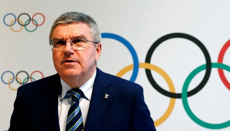 SOK prezidents slavē abas pretendentes uz 2026. gada ziemas olimpisko spēļu rīkošanu