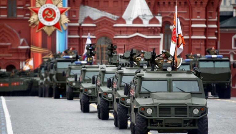 В России отменили возрастные ограничения для службы в армии по контракту