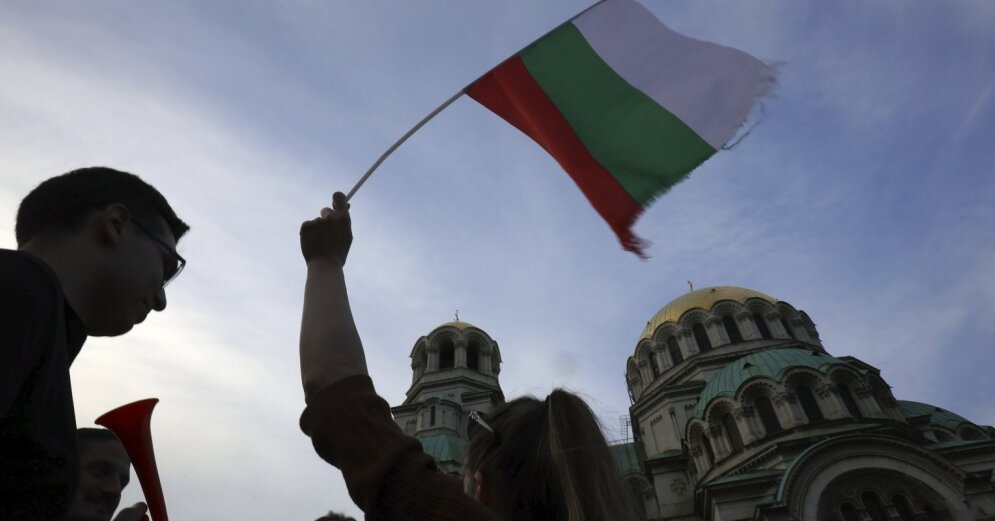 Bulgarian President Announces Early Elections;  for the fifth time in 2 years