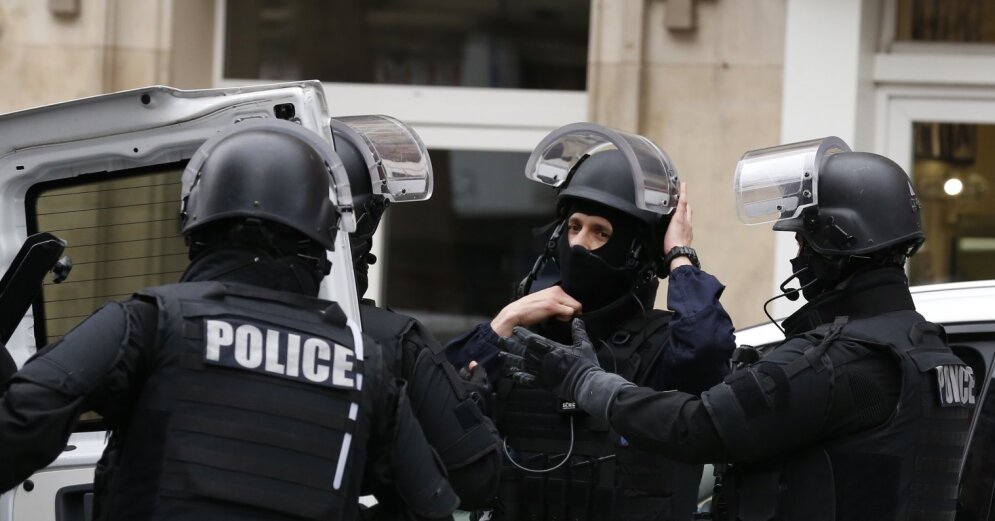 Five people have been detained by the French authorities in connection with the killing of a police officer