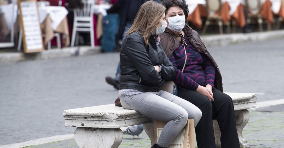 In Portugal, it is no longer mandatory to wear face masks outdoors